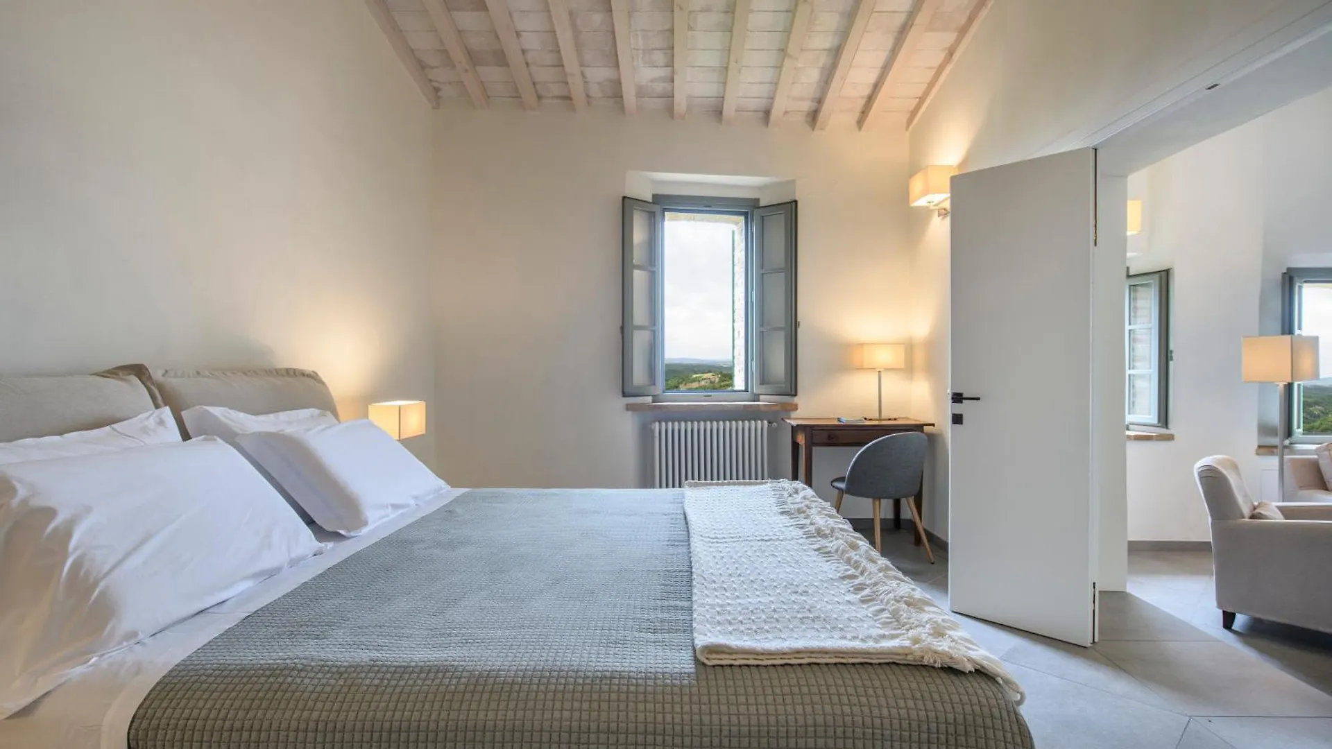 Albergo Diffuso Borgo Santo Asciano Hotel